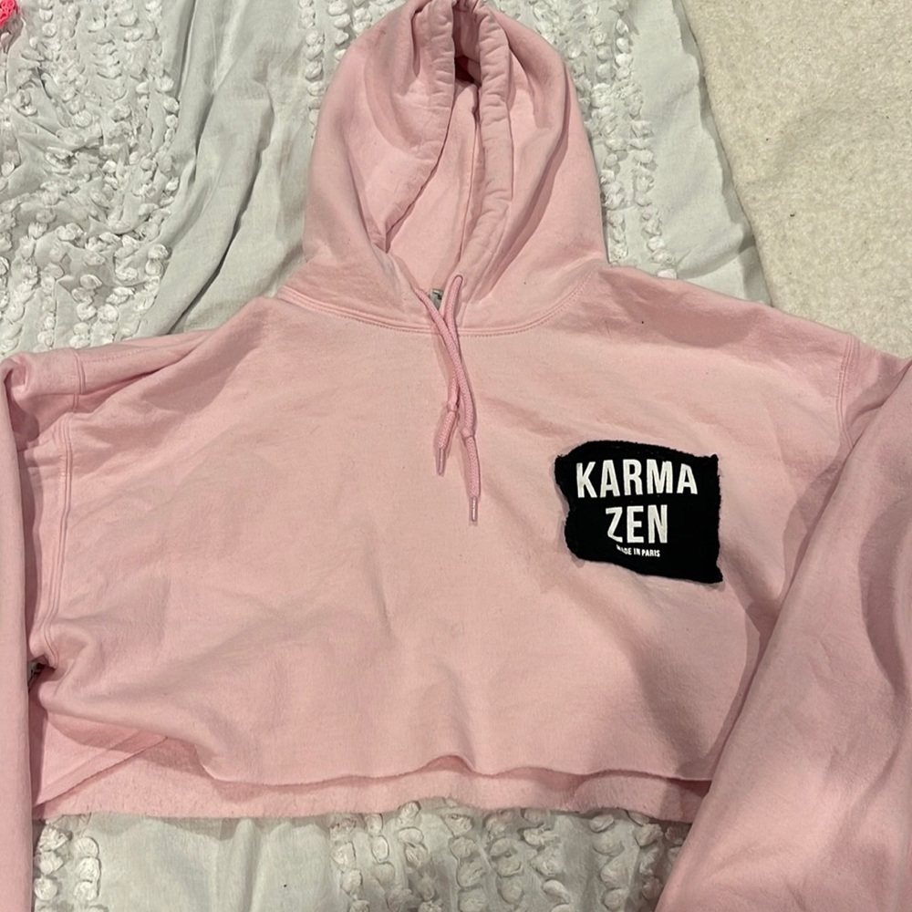 St barth karma yoga zen pink cropped hoodie sweater one size